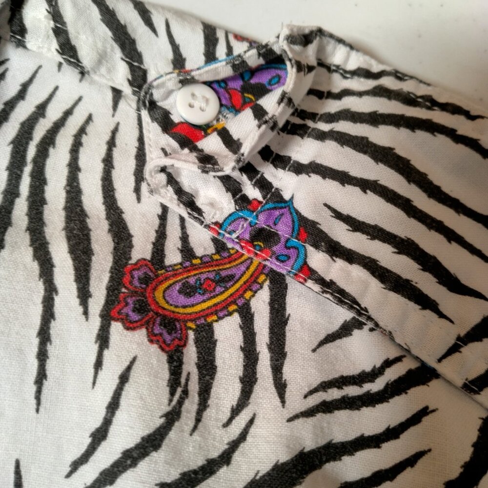Vintage 1980s Khazana Blouse Shirt Medium Zebra Print Paisley Safari Short Slv - Picture 12 of 13